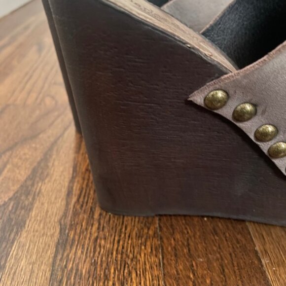 Charles David Made in Italy Peep Toe Wedge - Picture 4 of 8